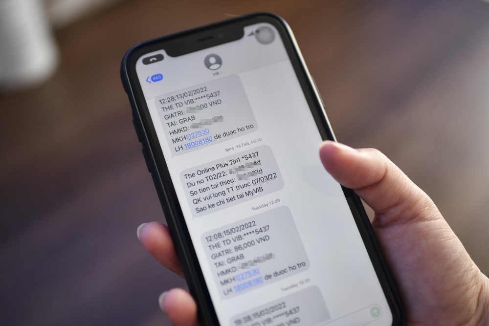 Cước phí tin nhắn dịch vụ ngân hàng sẽ “hạ nhiệt”