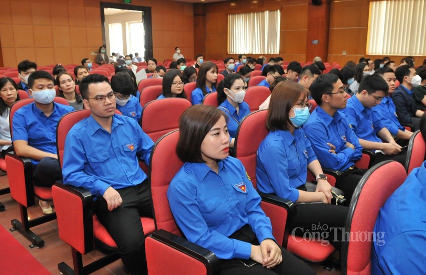 Ngày hội hiến máu tình nguyện Bộ Công Thương năm 2021: Lan tỏa tinh thần trách nhiệm và yêu thương vì cộng đồng