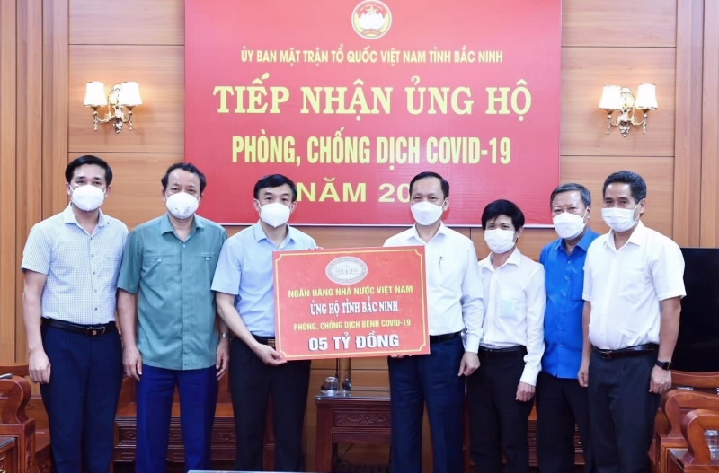 Ngành Ngân hàng dồn lực hỗ trợ Bắc Ninh, Bắc Giang chống dịch Covid-19
