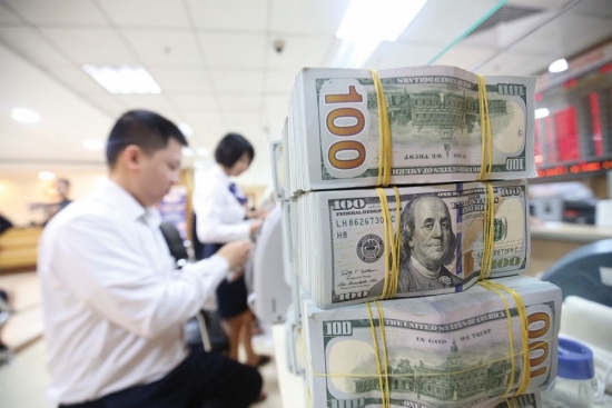 Tỷ giá USD hôm nay 18/9: Chờ thông tin lãi suất, đô la Mỹ tiếp tục đi ngang