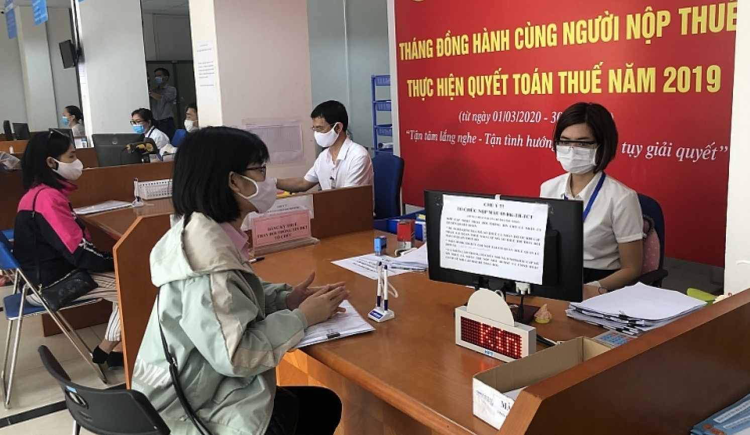 Ngành Thuế thành phố Hồ Chí Minh đang triển khai nhiều biện pháp hỗ trợ cho các doanh nghiệp hoạt động sản xuất, kinh doanh