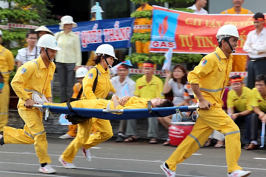 pv-gas-thom-ngat-nhung-bong-hoa-hai-gioi