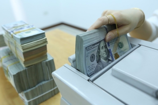 ty gia ngoai te ngay 2110 tam ly rui ro tang cao dong usd tiep tuc mat gia