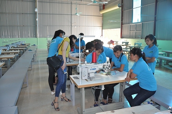 tang luong toi thieu vung tu 172022 ly do nhieu doanh nghiep xin lui thoi han