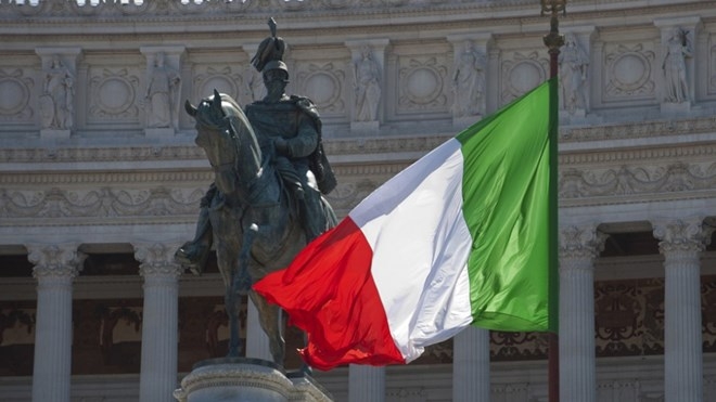 Italy: Tăng trưởng kinh tế cải thiện, nợ công vẫn ở mức cao