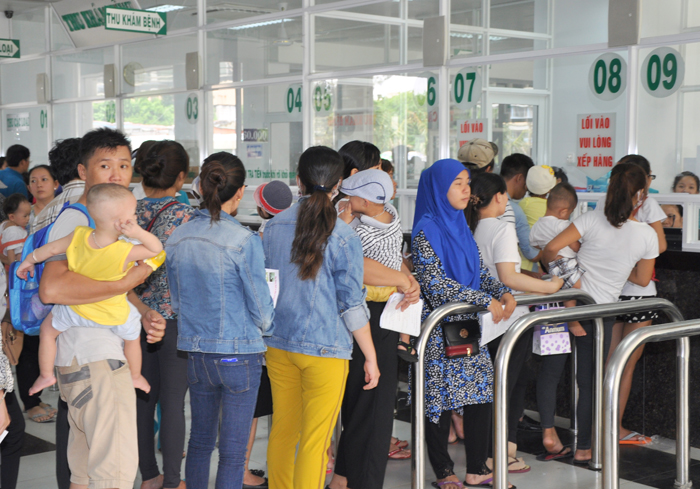 TP. Hồ Chí Minh: Nỗi lo ô nhiễm môi trường - Kỳ II: Khói bụi và nước thải công nghiệp - “kẻ thù” của người dân