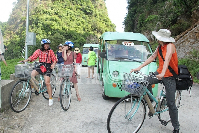 lang chai viet hai khoang troi yen binh