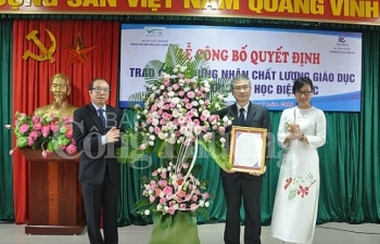 dai hoc dien luc don nhan chung nhan kiem dinh chat luong giao duc