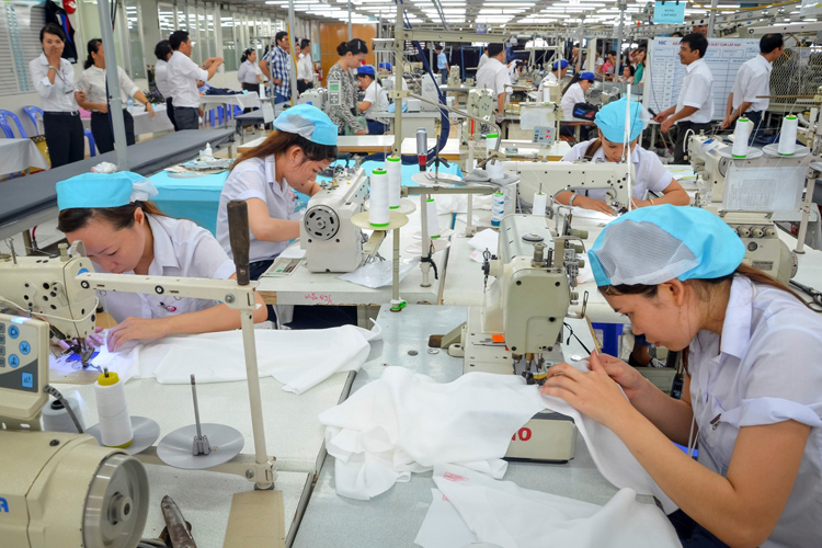Bộ Công Thương: Nâng cao bản lĩnh chính trị của cán bộ, đảng viên trong tình hình mới