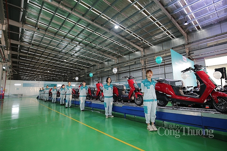 Tập đoàn Sơn Hà mở rộng đầu tư sản xuất, kinh doanh xe máy điện