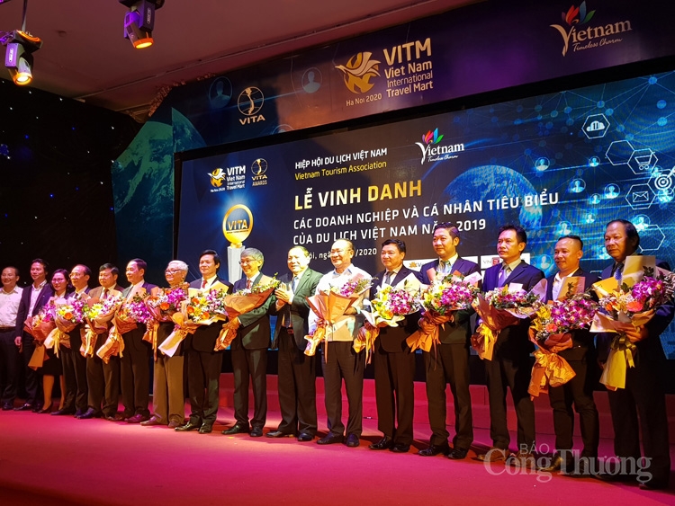 Vinh danh các doanh nghiệp và cá nhân tiêu biểu năm 2019 ngành du lịch