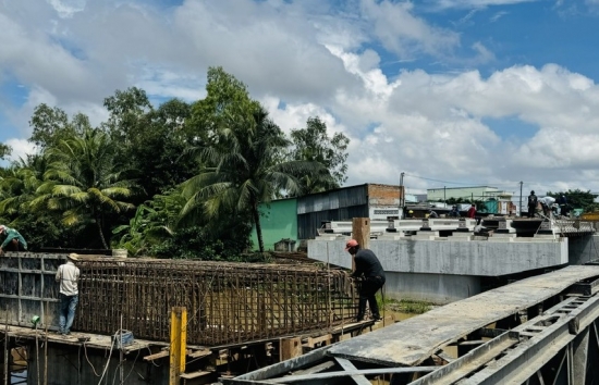 Sóc Trăng: Loạt nhà thầu “ruột” trúng thầu có tỷ lệ tiết kiệm siêu thấp