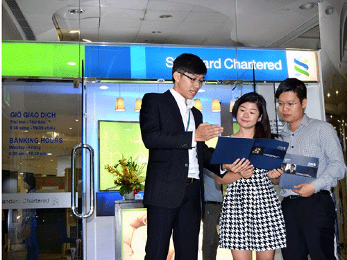 Nhiều chương trình khuyến mãi hấp dẫn khi dùng thẻ tín dụng Standard Chartered