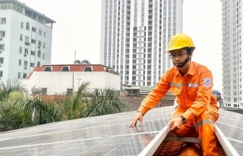 ha noi tien phong su dung nang luong sach