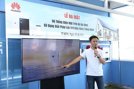 ra mat bo luu tru thong minh danh cho dien mat troi ap mai o viet nam