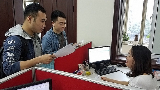 ha noi kiem tra dot xuat viec thuc hien thu tuc hanh chinh nhieu linh vuc