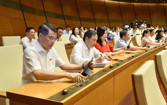 Quốc hội thông qua Nghị quyết phê chuẩn quyết toán ngân sách nhà nước năm 2020