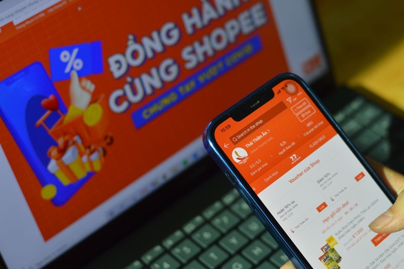 các sản phẩm tiêu dùng thiết yếu trên Shopee đã tăng mạnh khoảng trên 30 tấn/ngày