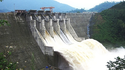 Cập nhật tình hình hồ thủy điện 24/10/2023: Khu vực Tây Nguyên mực nước cao, hồ Mường Hung điều tiết xả tràn