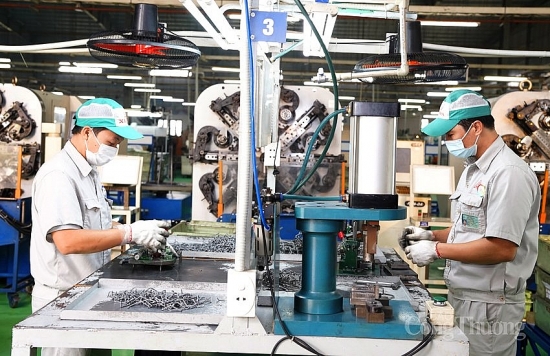 dinh vi ro hon muc tieu cong nghiep hoa hien dai hoa huong toi nam 2030 tam nhin den nam 2045