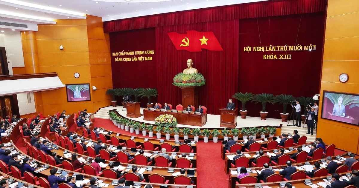 Ngày làm việc thứ hai của Hội nghị Trung ương 11: Tiếp tục thảo luận nhiều nội dung quan trọng
