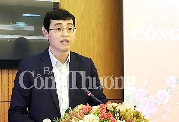 can sua doi muc lai suat de xu ly hanh vi cho vay co cam co tai san