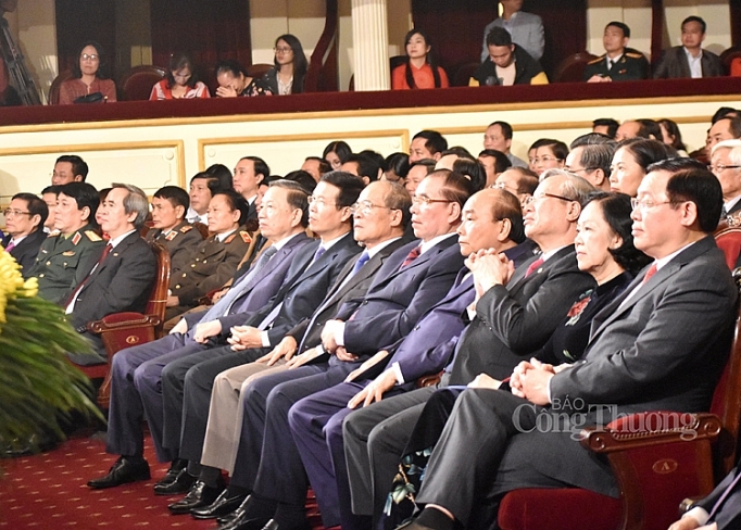 cac nha bao hay neu cao trach nhiem cua minh