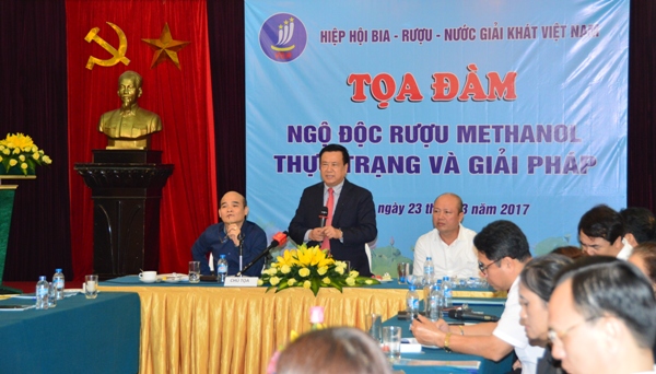 Ngộ độc rượu methanol: Nhận diện và hành động