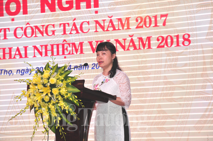 Tổ chức giáo dục truyền thống và học tập tư tưởng Hồ Chí Minh