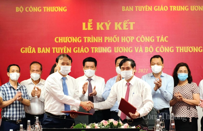 Tăng cường phối hợp công tác giữa Bộ Công Thương và Ban Tuyên giáo Trung ương