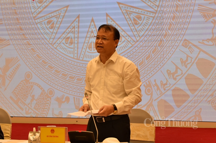 Bộ Công Thương đưa 3 giải pháp bảo đảm nguồn cung hàng hoá