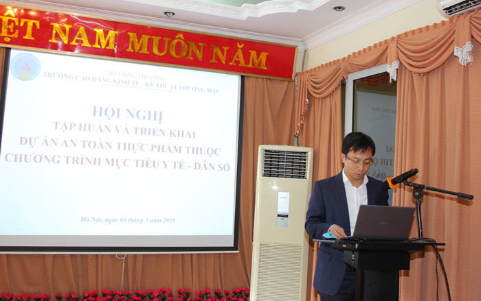 Trường Cao đẳng Kinh tế - Kỹ thuật Thương mại: Năm 2018 sẽ mở rộng đào tạo, tập huấn về an toàn thực phẩm