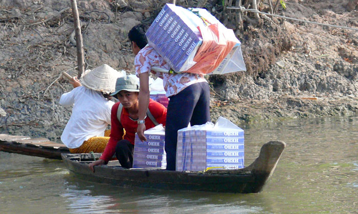 Bất cập trong chống thuốc lá lậu