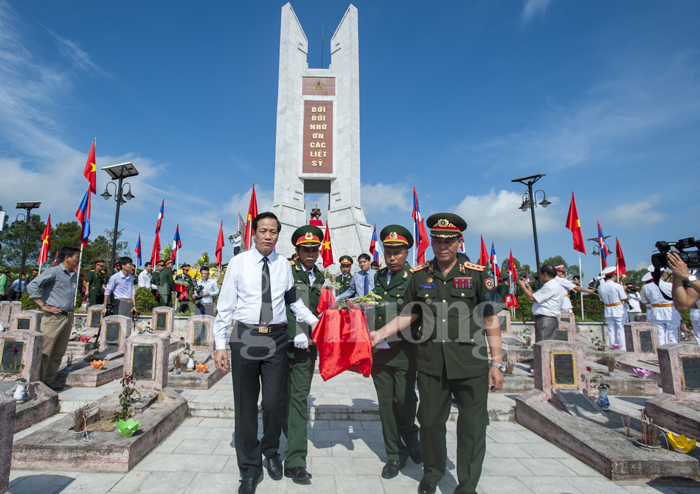 An táng 107 hài cốt liệt sĩ hy sinh ở Lào