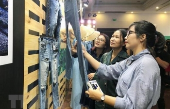 Khai mạc Triển lãm quốc tế về vải, may mặc, phụ kiện Denimsandjeans