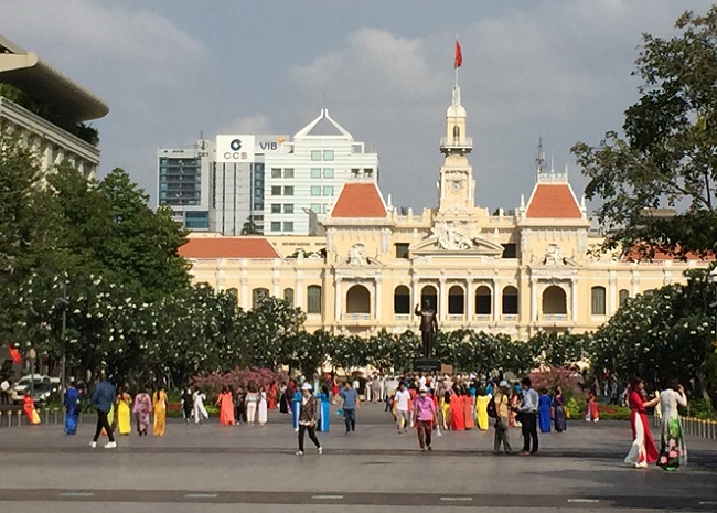 tp ho chi minh keu goi moi nguoi dan la mot dai su du lich than thien