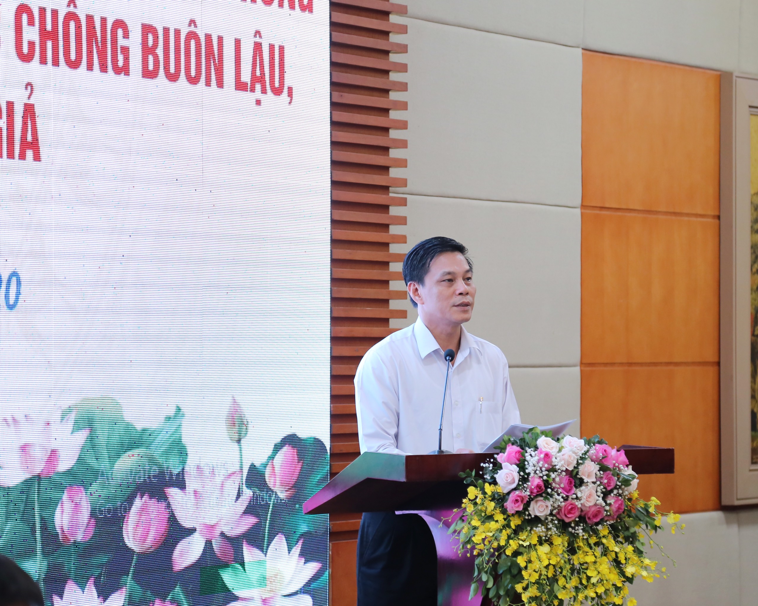Phó Thủ tướng Thường trực Chính phủ Trương Hòa Bình –  làm việc tại TP. Hải Phòng