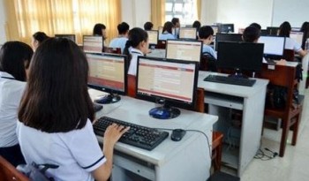 Trường học Hà Nội dùng sổ điểm điện tử từ năm học mới