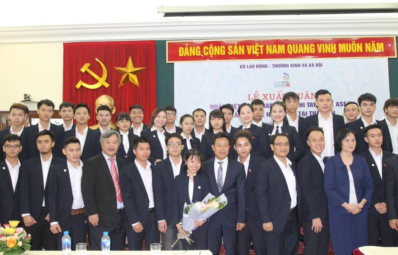 viet nam dat nhieu huy chuong tai ky thi tay nghe asean 12