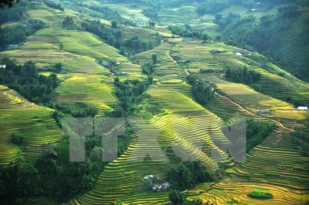 lao cai chao don du khach den nghi le 29 bang le hoi mua thu doc dao