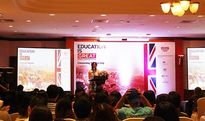 hoc bong chevening cua chinh phu anh bat dau nhan ho so nam hoc 2019 2020