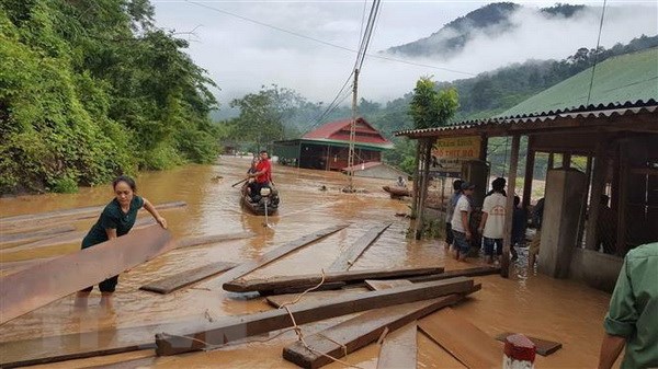 bat ngo lu quet cuong do manh tai xa yen tinh nghe an