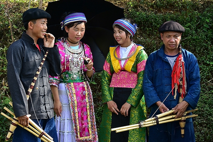 Tôn vinh giá trị văn hóa truyền thống vùng Đông Bắc ton vinh gia tri van hoa truyen thong vung dong bac