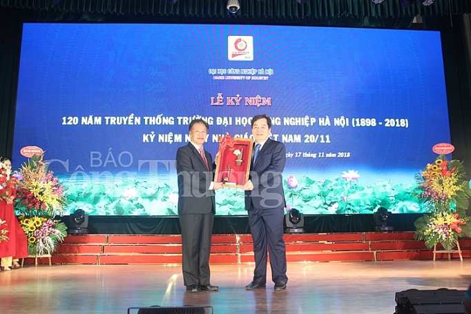 dai hoc cong nghiep ha noi ky niem 120 nam ngay truyen thong