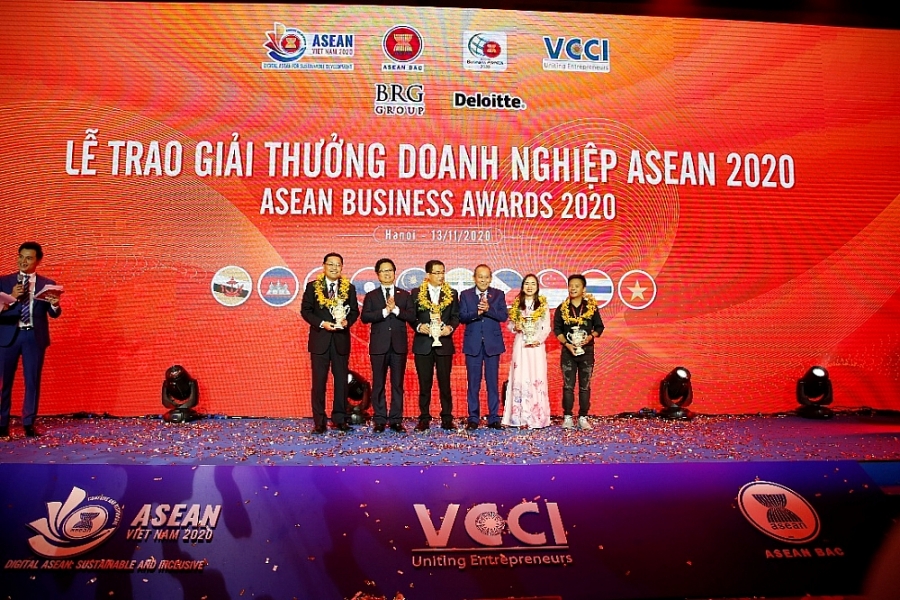Lễ trao giải thưởng ASEAN BUSINESS AWARDS: Vinh danh 58 doanh nghiệp xuất sắc toàn khu vực