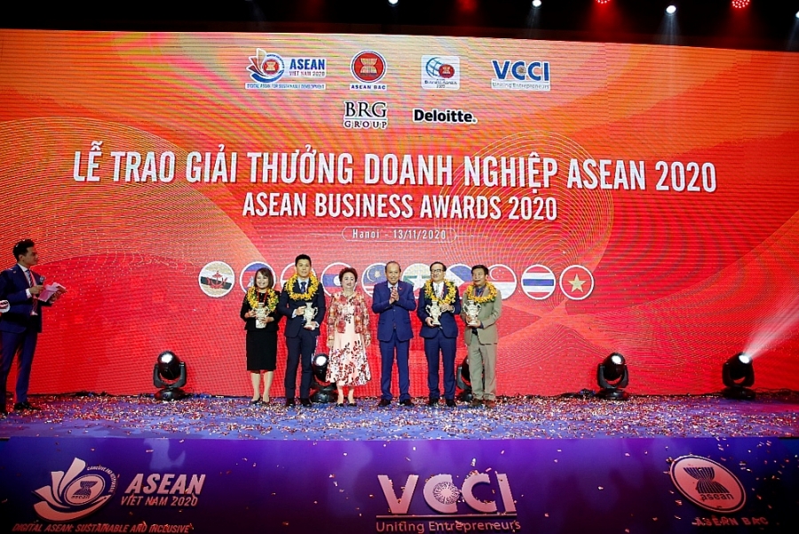 Lễ trao giải thưởng ASEAN BUSINESS AWARDS: Vinh danh 58 doanh nghiệp xuất sắc toàn khu vực