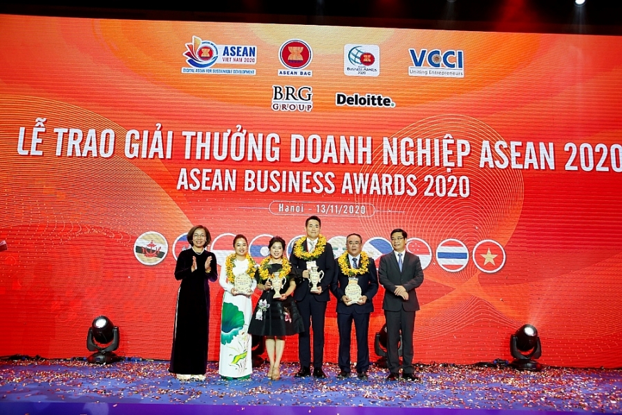 Lễ trao giải thưởng ASEAN BUSINESS AWARDS: Vinh danh 58 doanh nghiệp xuất sắc toàn khu vực