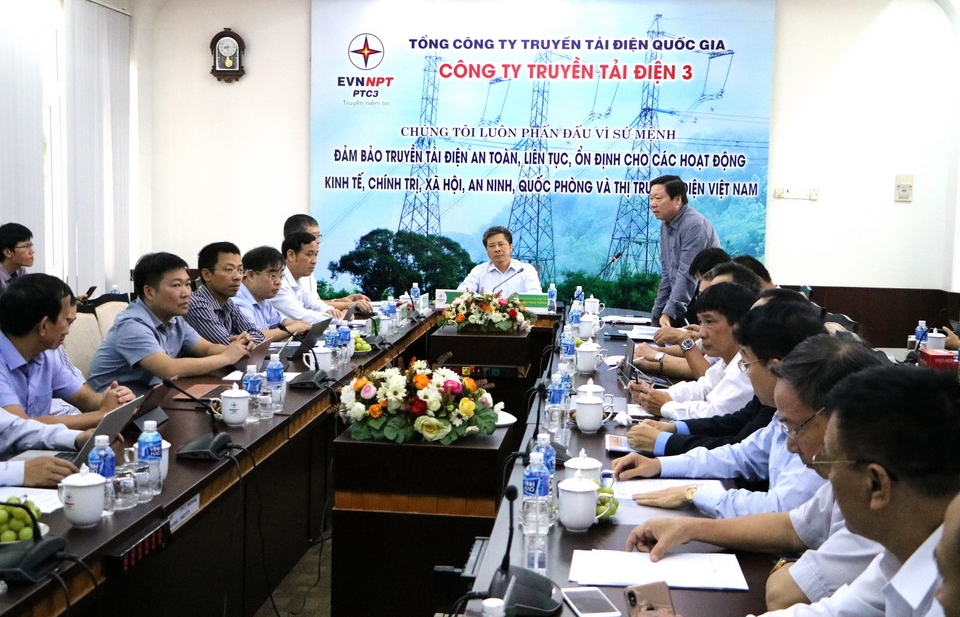 EVNNPT: Thúc đẩy tiến độ các dự án giải tỏa công suất điện năng lượng tái tạo