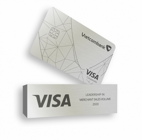 Vietcombank nhận 4 giải thưởng từ Tổ chức thẻ quốc tế Visa