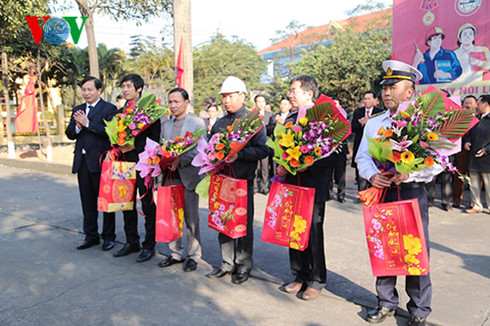 Quảng Ninh: 33.700 tấn than “xông cảng” đầu năm Bính Thân